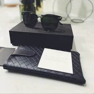 Bottega Veneta BV0063SA Sunglasses BRAND NEW IN THE BOX Bottega Veneta BV0063S-004 Black Grey Sunglasses  main image 4